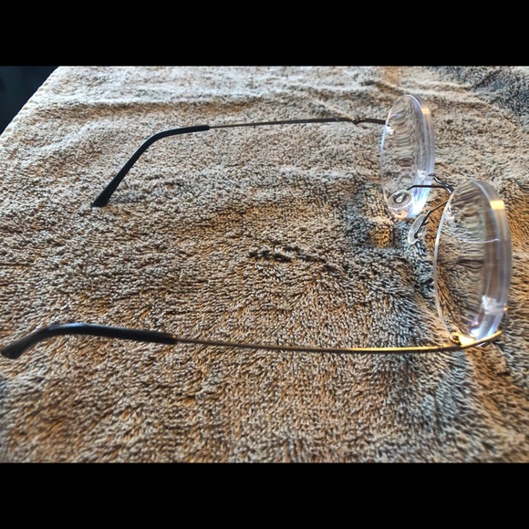 Eyeglasses - Picture 2 of 4